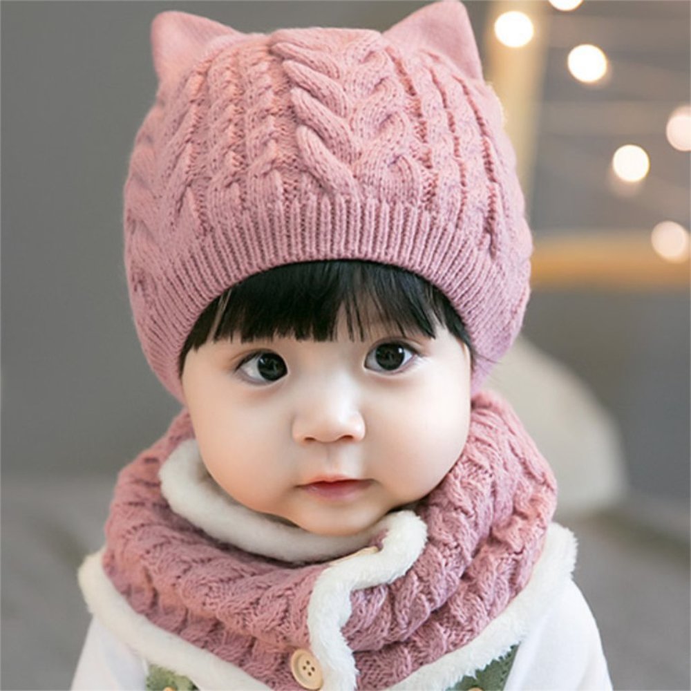 NWOT BABY SCARF & HAT SET